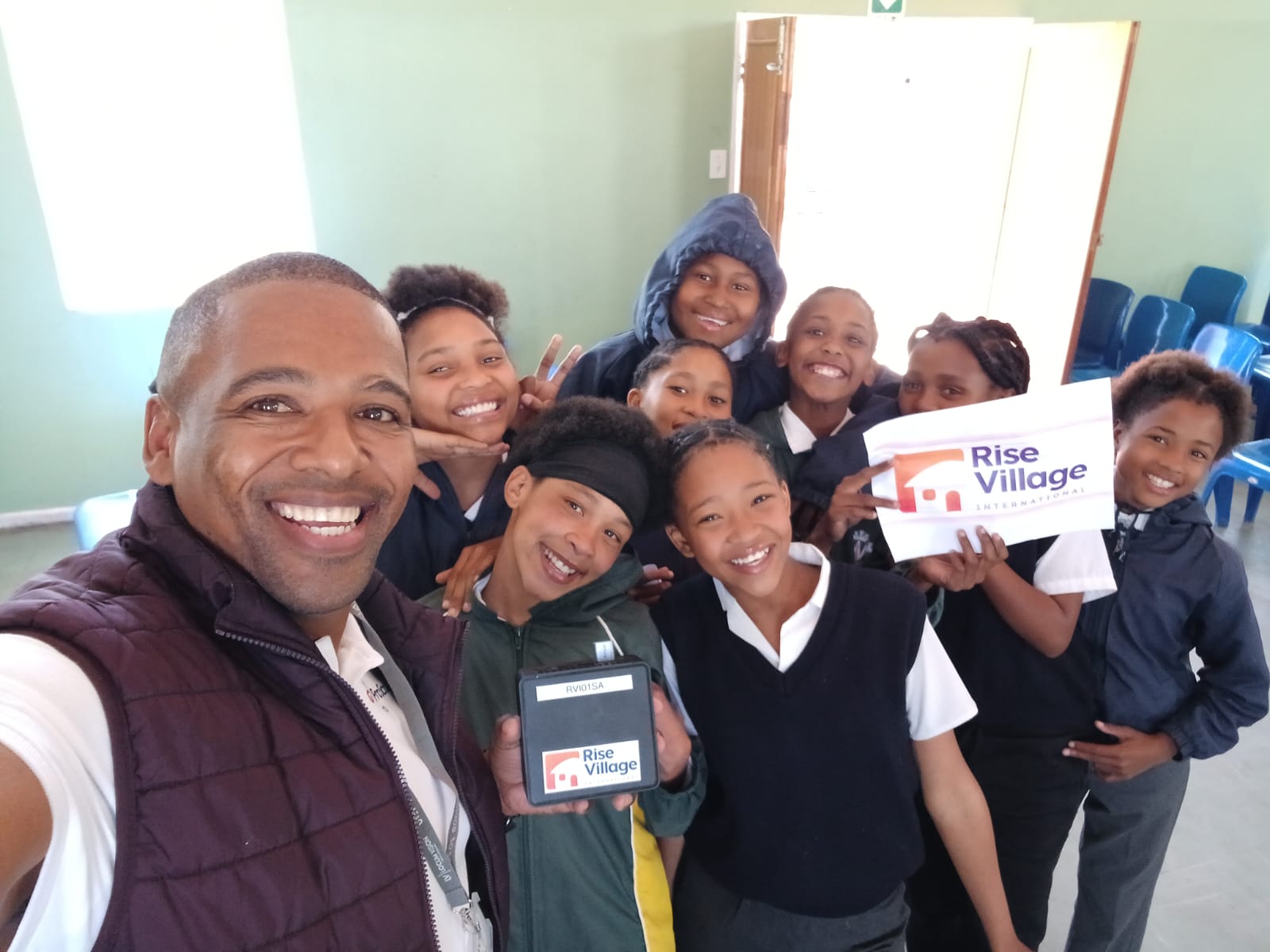 Students using Khula Box in classroom